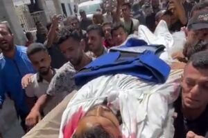جراح بریتانیایی از فداکاری کادر درمان در فلسطین می‌گوید