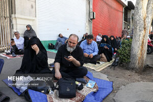 مراسم معنوی دعای عرفه در پایانه مرزی خسروی