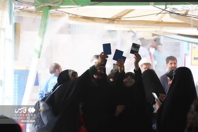 عکس / مرز مهران؛ یک روز مانده تا عرفه در کشور عراق 14