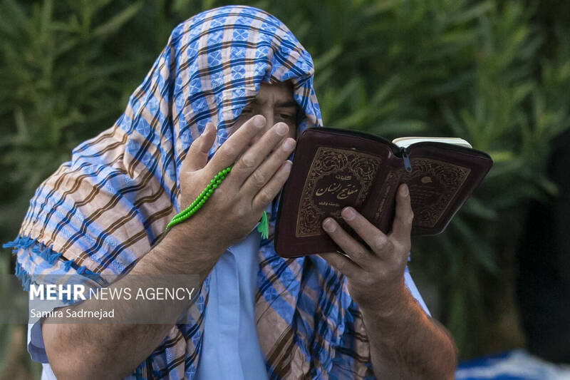 مراسم دعای عرفه در گلزار شهدای بهشت زهرا (س) تهران