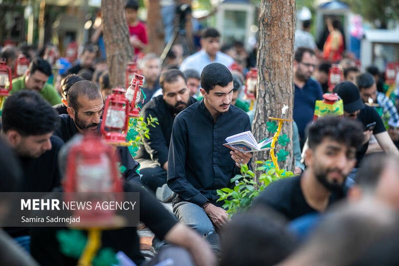 مراسم دعای عرفه در گلزار شهدای بهشت زهرا (س) تهران