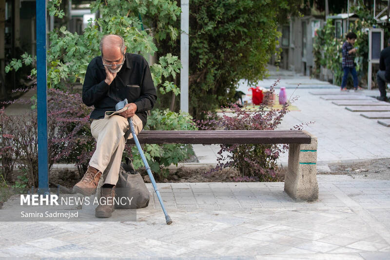 مراسم دعای عرفه در گلزار شهدای بهشت زهرا (س) تهران