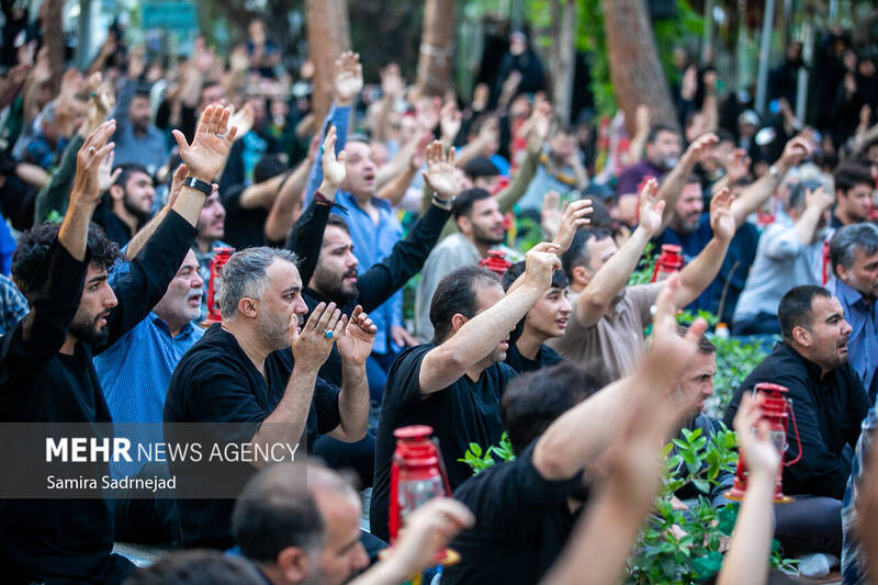 مراسم دعای عرفه در گلزار شهدای بهشت زهرا (س) تهران