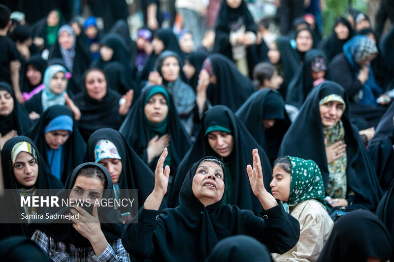 مراسم دعای عرفه در گلزار شهدای بهشت زهرا (س) تهران