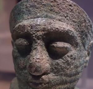 تصاویری از سردیس دو فرمانروای ایرانی