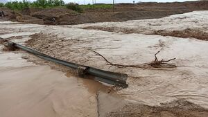 فیلم / سیلاب در چاهدراز خراسانجنوبی
