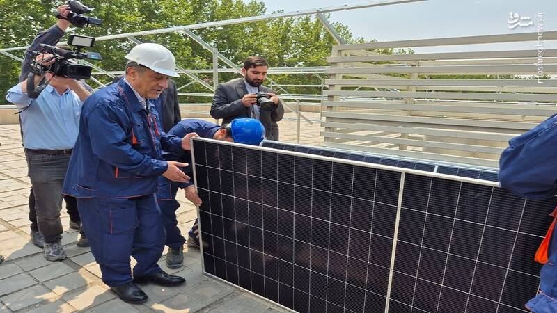نصب پنلهای خورشیدی در مجموعه نهاد ریاستجمهوری+ عکس
