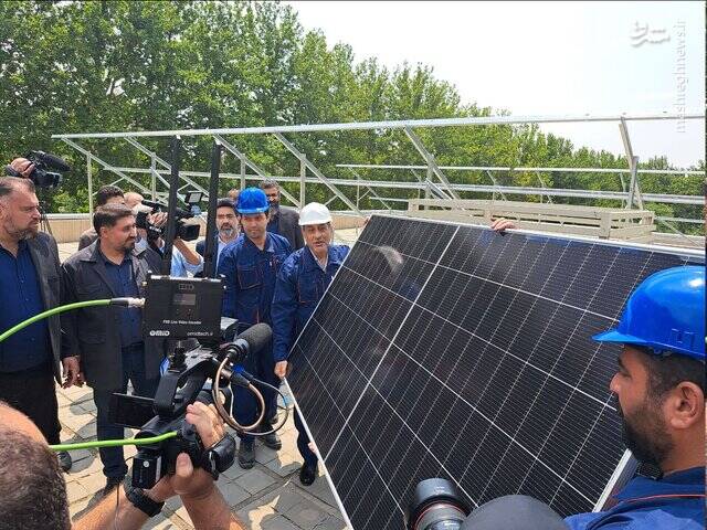 نصب پنلهای خورشیدی در مجموعه نهاد ریاستجمهوری+ عکس