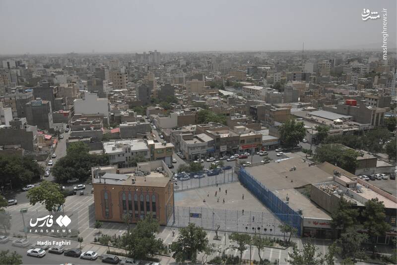 عکس / مشهد غرق در آلودگی 2