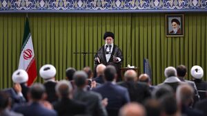 نمایندگان به دیدار رهبر انقلاب می‌روند