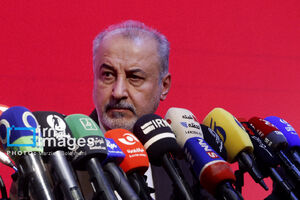 درویش: تا پایان هفته از یک خرید رونمایی میکنیم