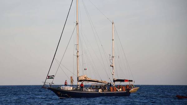 غارت کمکهای بشردوستانه؛ نیروهای نیابتی اسرائیل عامل قحطی در غزه/ قسام هشدار داد: اسیر صهیونیستی زنده بازگردانده نخواهد شد/ بیش از ۵۴ هزار شهید در نسلکشی صهیونیستها