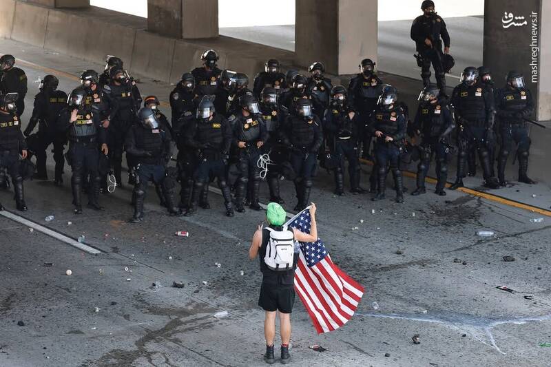 عکس/ آمریکا در آتش و دود