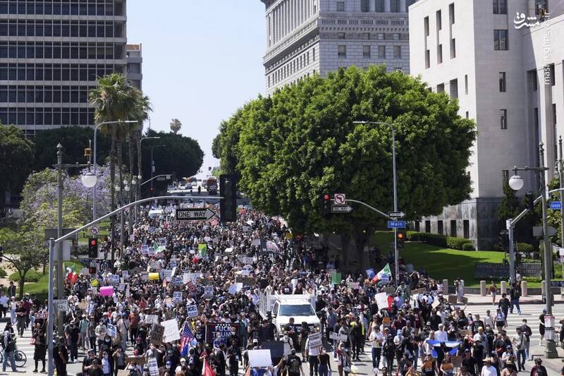 عکس/ آمریکا در آتش و دود