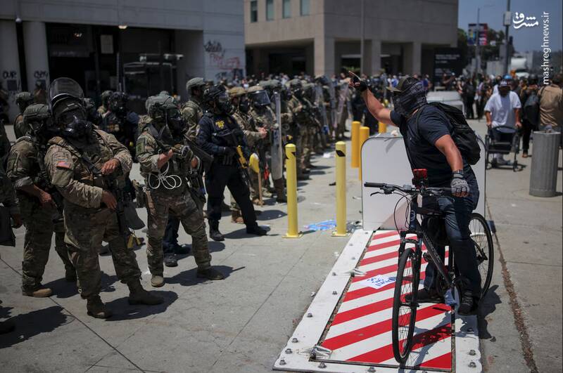 عکس/ آمریکا در آتش و دود