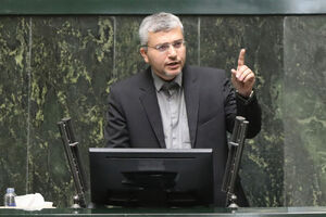 آمریکایی‌ها حق باج‌خواهی از ملت ایران را ندارند