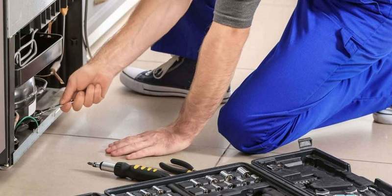 چگونه ترموستات یخچال ویترینی را به درستی تنظیم کنیم؟