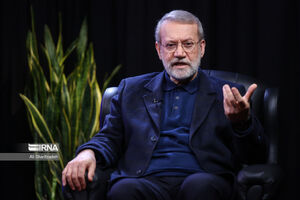 لاریجانی: ایران رژیم جعلی اسرائیل را سر جای خود مینشاند
