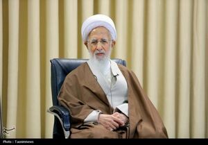 آیتالله جوادی آملی: سنگ را از هر جا که آمد برگردانید