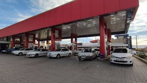 هیچگونه چالش جدی در تأمین سوخت نداریم