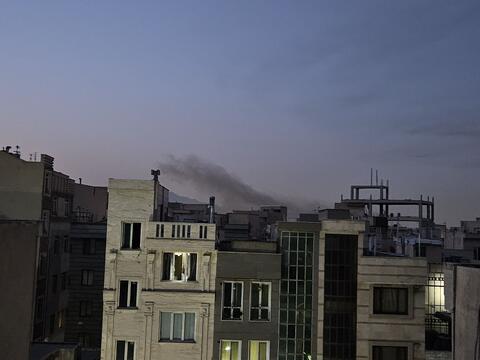 حمله رژیم صهیونیستی به ایران/ وقوع چند انفجار در مناطق مختلف کشور/ شهادت تعدادی از فرماندهان نظامی و دانشمندان هستهای / شهادت چندین زن و کودک در حملات به مناطق مسکونی +فیلم و عکس