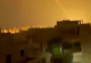 فیلمی جالب از اصابت موشک ایرانی به نیروگاه برق