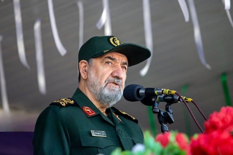  هشدار سرلشکر رضایی به ترامپ