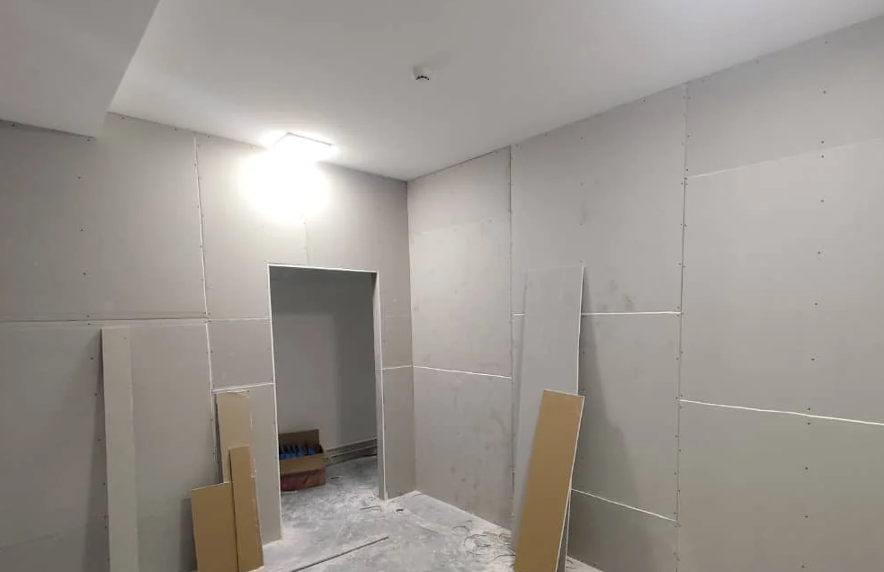 اجرای دیوار هبلکس با کناف: 5 مزیت کلیدی برای کاهش هزینه و زمان پروژه