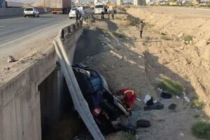 مصدومیت 2 نفر در حادثه سقوط تیبا در کانال آب