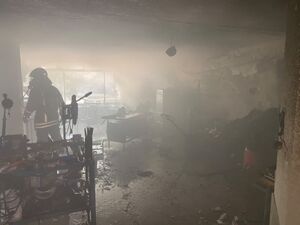 2 مصدوم در پی آتشسوزی یک منزل مسکونی در مشهد