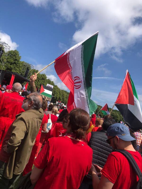 ۱۵۰ هزار هلندی برای ایران به خیابان آمدند +عکس و فیلم