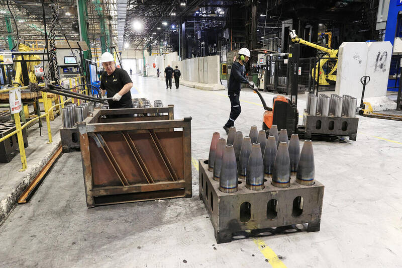 شریانهای حیاتی رژیم صهیونیستی در تیررس موشکهای ایران/ بانک اهداف از ۳۱ نقطه مهم اقتصادی در سرزمینهای اشغالی