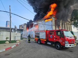 حمله موشکی ایران
