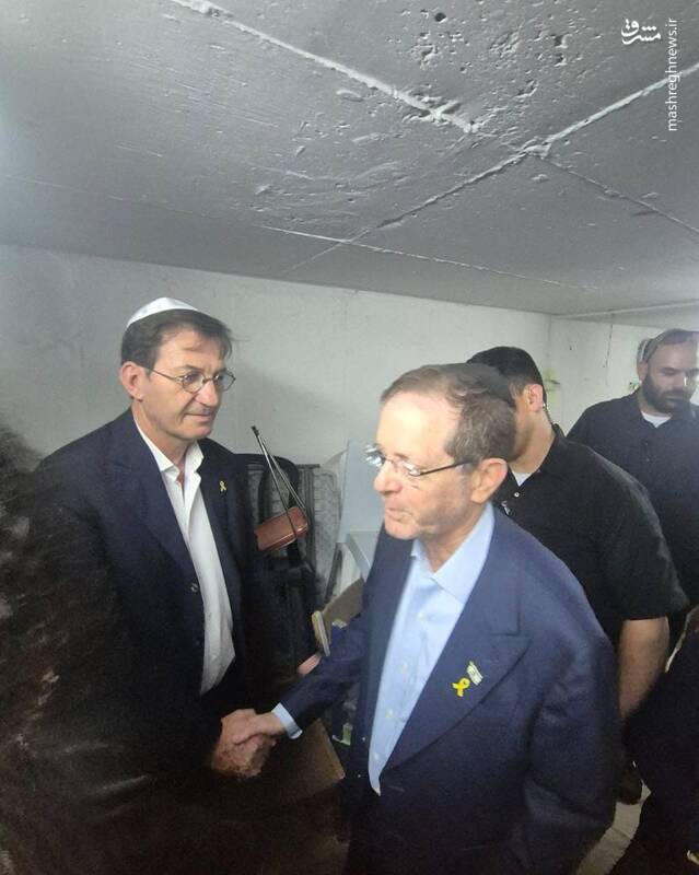 وحشت و فرار رئیس رژیم صهیونیستی از موشکهای ایران+ عکس