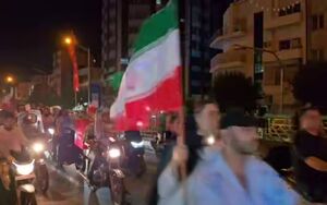 تا پای جان، برای ایران

 هم‌اکنون راهپیمایی خودرویی و موتوری خودجوش مردم تهران در حمایت از موج دوازدهم عملیات وعده صادق ۳ علیه رژیم صهیونیستی