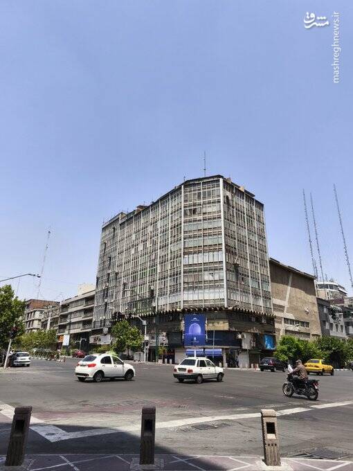 تصویری از وضعیت این روزهای تقاطع ولیعصر و طالقانی