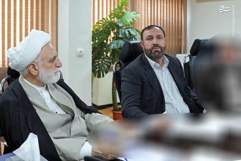 عکس/ حضور اژهای و سردار رادان در محل نگهداریِ عناصر وابسته به اسرائیل عکس/ حضور اژهای و سردار رادان در محل نگهداریِ عناصر وابسته به اسرائیل