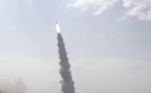 لحظه شلیک موشک‌های بالستیک خیبرشکن به اراضی اشغالی
