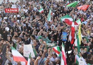 تجمع مردم تهران در محکومیت تجاوز به تاسیسات هستهای
