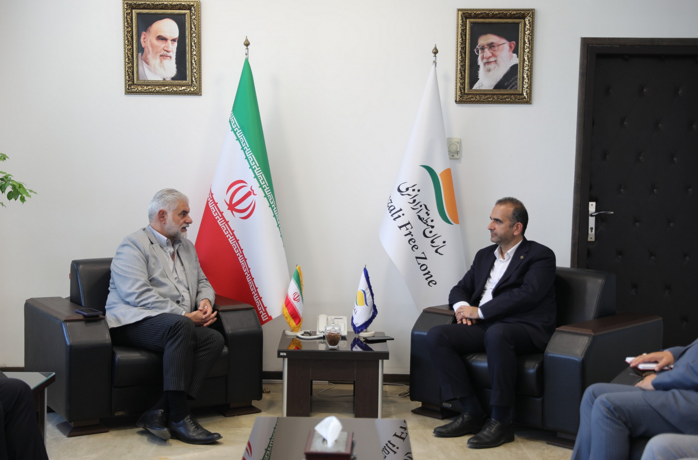 برگزاری نمایشگاه بینالمللی فرصتهای سرمایهگذاری و توانمندیهای صادراتی استان گیلان در دستور کار قرار گرفت