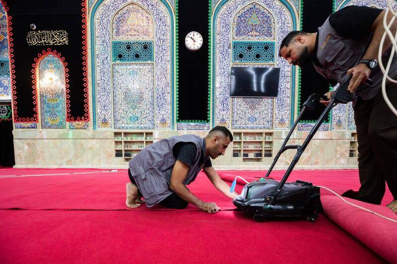 عکس / حرم مطهر امام حسین (ع) قرمز پوش شد 11