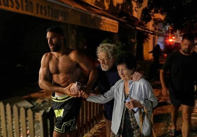 وحشت از حملات ایران؛ صهیونیست‌ها بر سر پناهگاه به جان هم افتادند