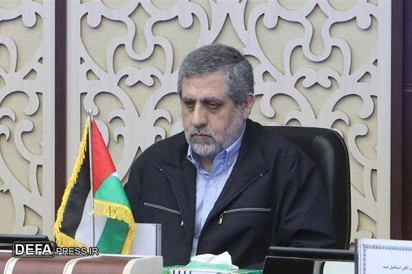 «حاج رمضان» دست فلسطینیها را پر کرد! + عکس