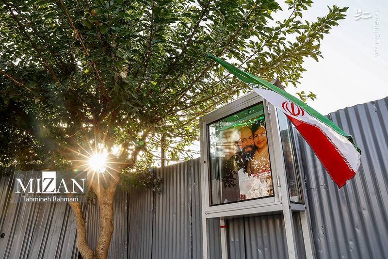 عکس / گلباران آمبولانس هدف‌قرارگرفته شده در میدان هفت‌تیر