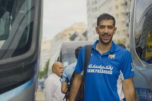 کاپیتان تیم ملی والیبال: باید دل مردم را شاد کنیم / برای کشور میجنگیم