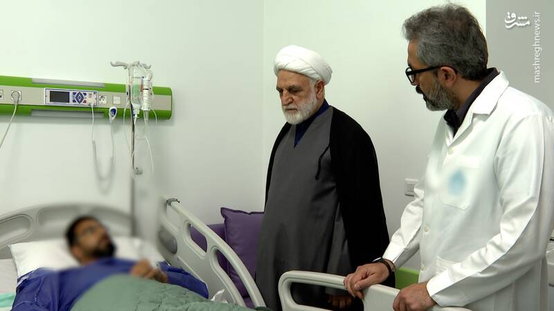 عکس/ عیادت اژهای از مجروحان حمله صهیونیستها به زندان اوین عکس/ عیادت اژهای از مجروحان حمله صهیونیستها به زندان اوین