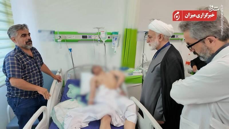عکس/ عیادت اژهای از مجروحان حمله صهیونیستها به زندان اوین عکس/ عیادت اژهای از مجروحان حمله صهیونیستها به زندان اوین