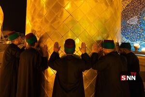 غبار روبی گنبد امام حسین (ع) در آستانه محرم الحرام