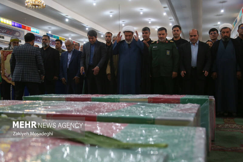 تشییع پیکر مطهر شهدای حملات رژیم صهیونیستی در کرمان