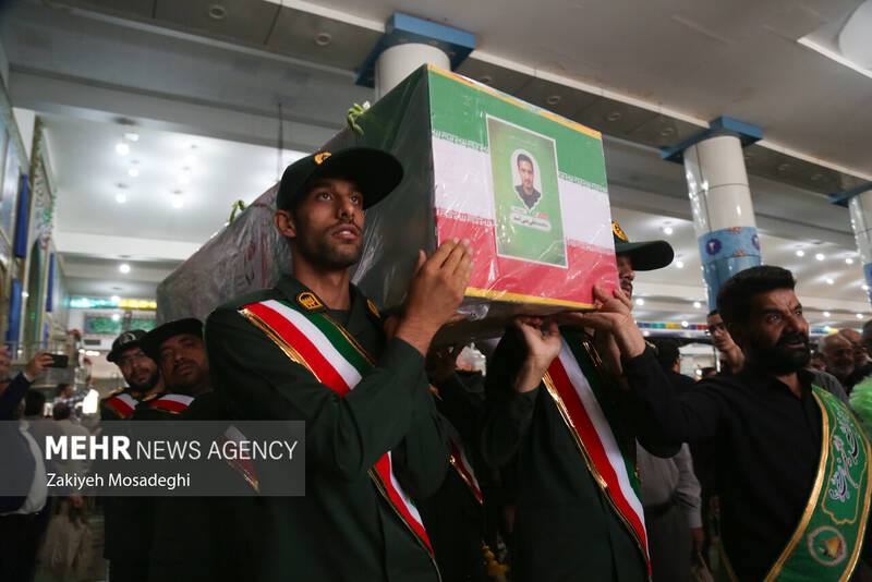 تشییع پیکر مطهر شهدای حملات رژیم صهیونیستی در کرمان